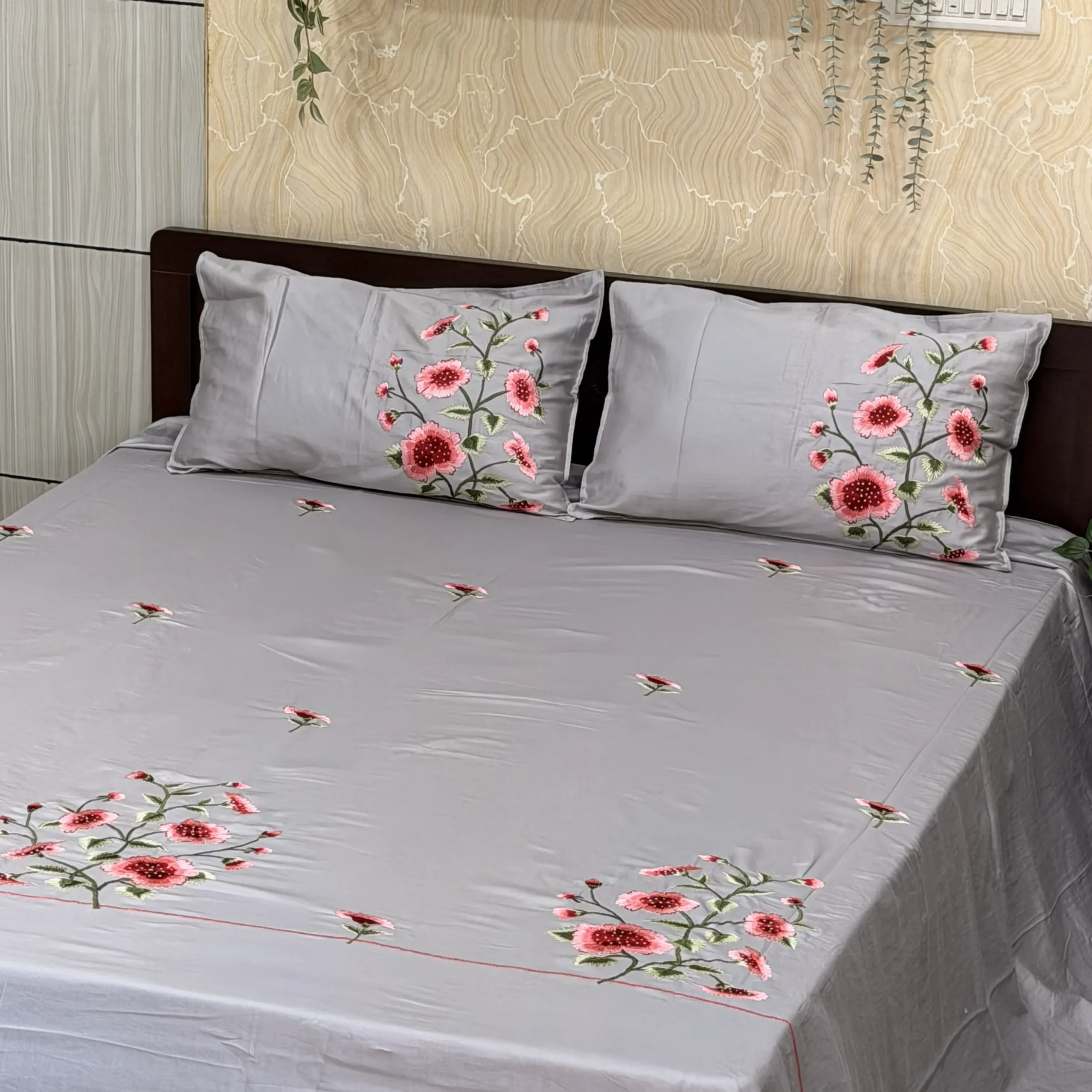 Premium cotton embroidery king size Bedsheet