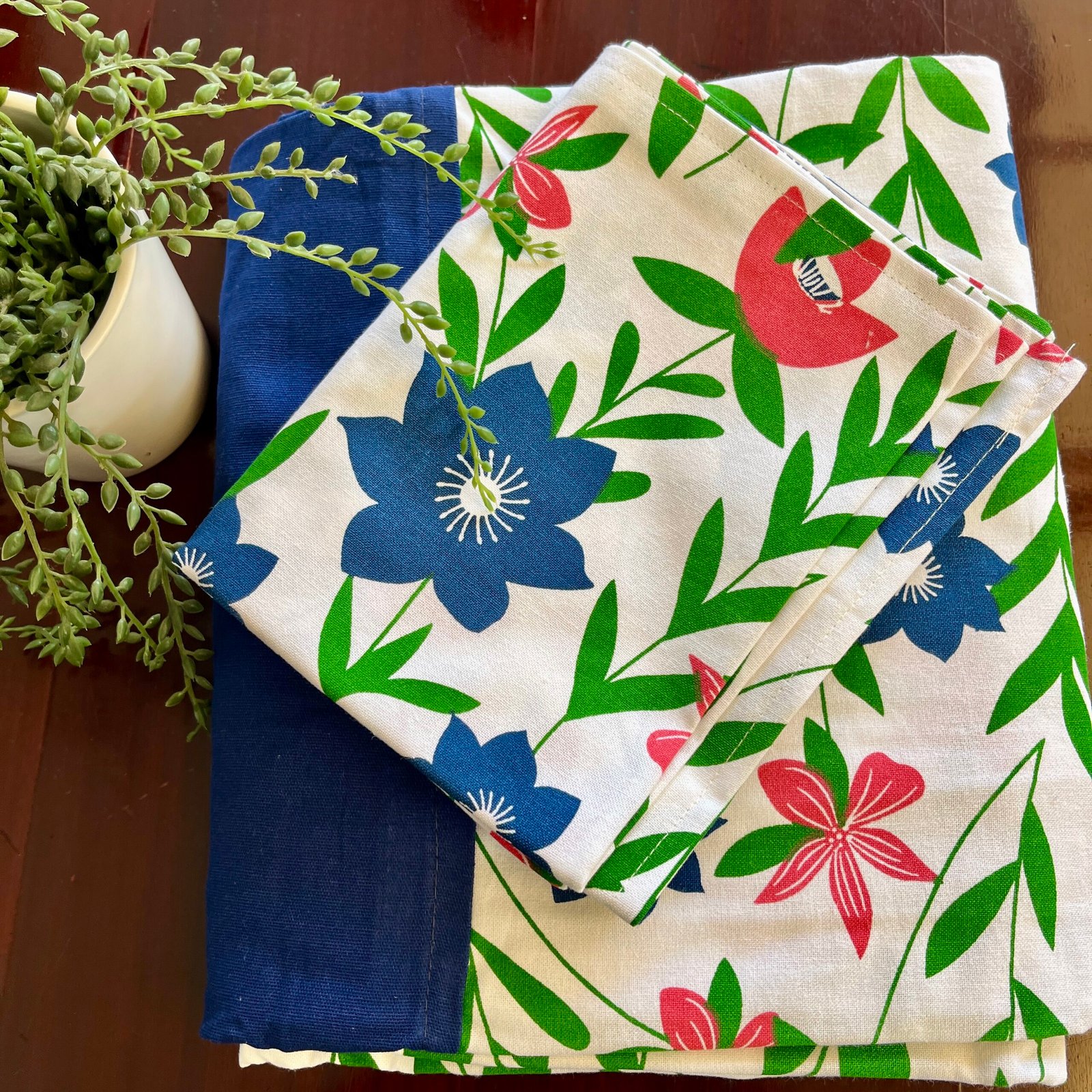 Bedsheets - Queen daily use Bedsheet