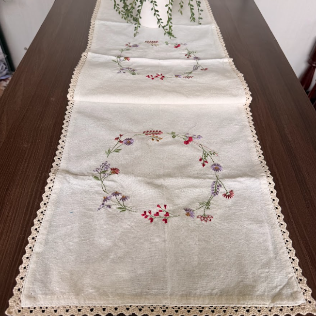 Embroidery Table Runner 6 Seater 13*60