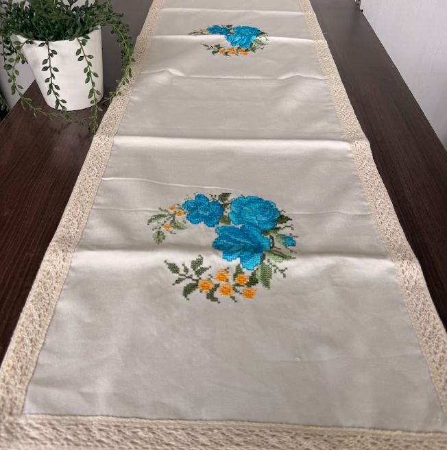 Premium Embroidery Table Runner 6 Seater