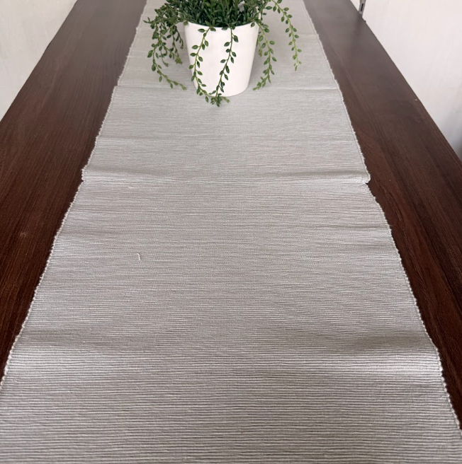 Table Runner 8 Seater